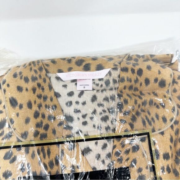 🦄RARE 90s VINTAGE Victorias Secret Pajama Set Unopened Small Cheetah Animal - Picture 3 of 4